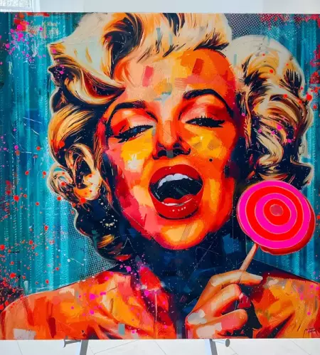 Neon Marylin